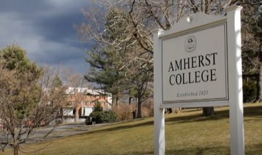 College Admissions: Inside the Decision Room— Amhurst College