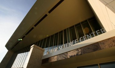 Essay by ALEXANDER MCLAUGHLIN admitted into Hamilton University