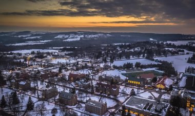 Essay by CHARLOTTE GUTERMAN admitted into Hamilton College